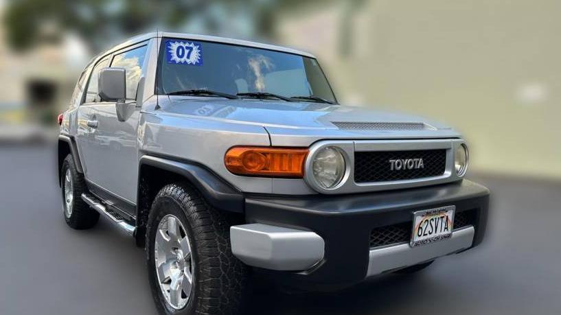 TOYOTA FJ CRUISER 2007 JTEZU11F570018407 image